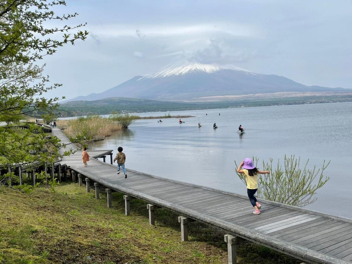 湖の辺の宿時翠 Yamanakako Buitenkant foto